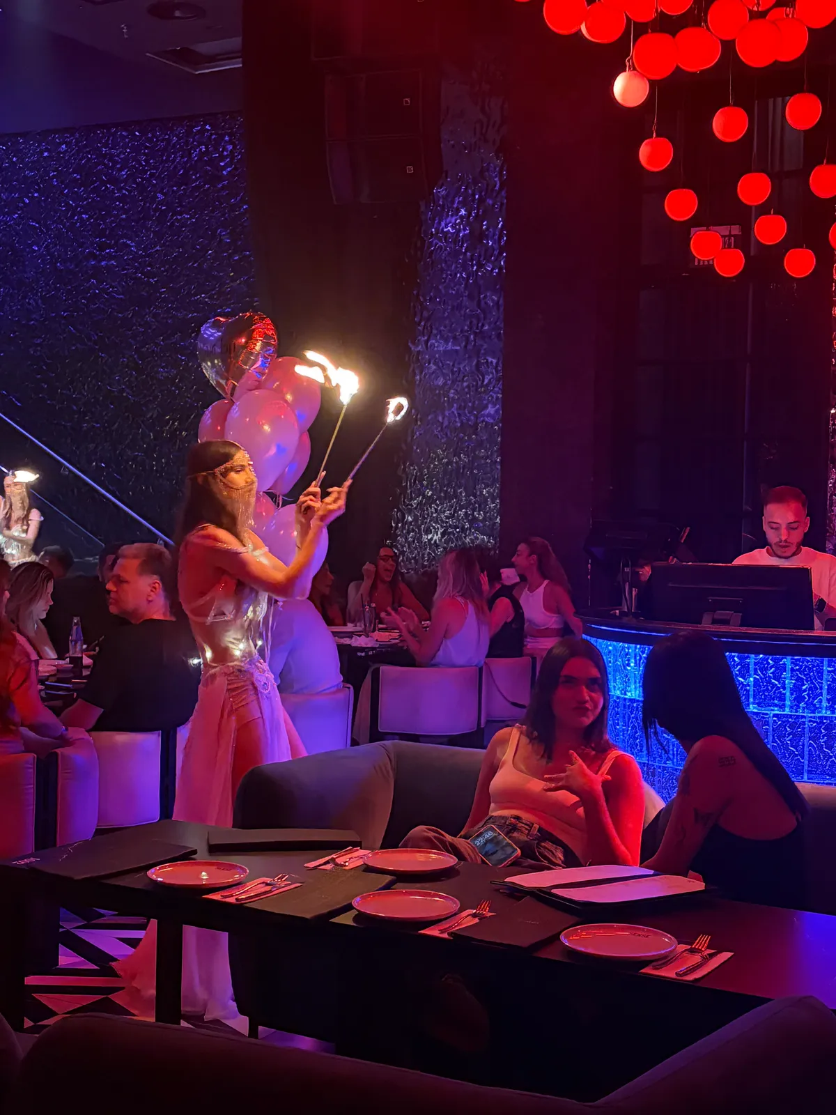 Sense, Netanya: high-end kosher food with a real club night around it (photo 4)
